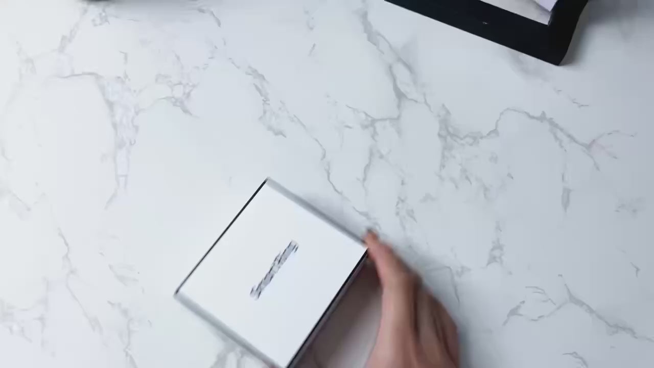 X004